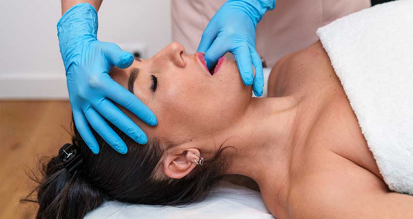 OMT-jaw-pain-therapy